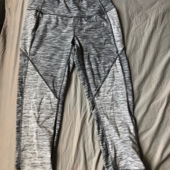 Athletic wear - Picture 6 of 7